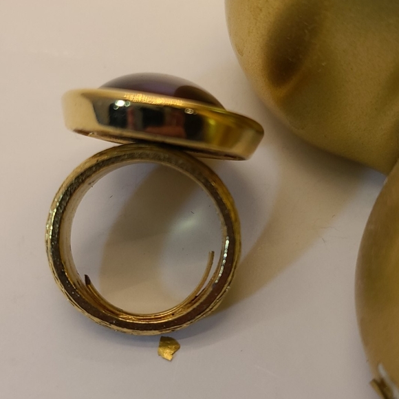 Ring - Picture 4 of 4